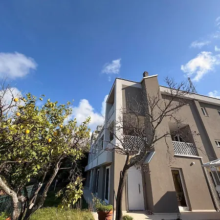 Apartment Thalore & *