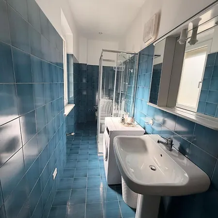 Apartment Thalore & *
